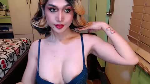 Mercedes online show from March 4, 2:06 am