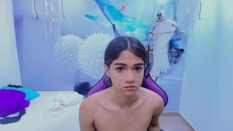 DEMI online show from November 1, 12:57 pm