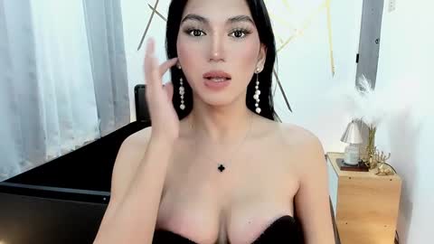 Kianna online show from February 2, 4:15 am