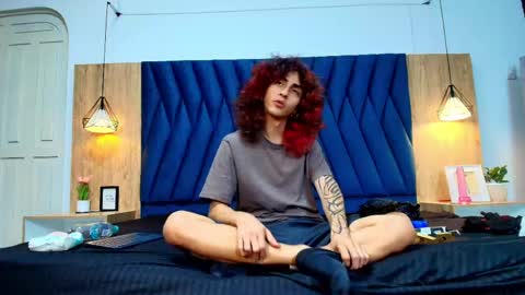 DIVINE online show from May 16, 2:53 am