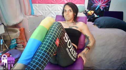 Jade Divyne online show from December 13, 2:32 am