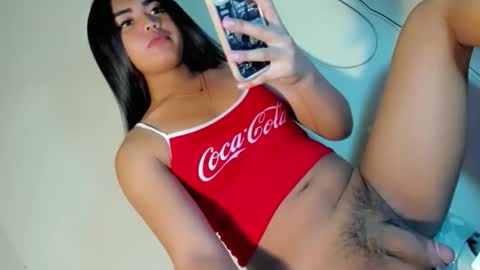 dolly_joana online show from May 28, 5:11 pm
