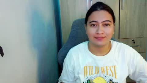 dreamycreamyst online show from June 28, 4:51 am