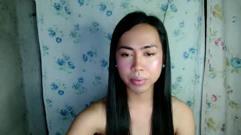 eddfox001 online show from April 11, 2:20 pm