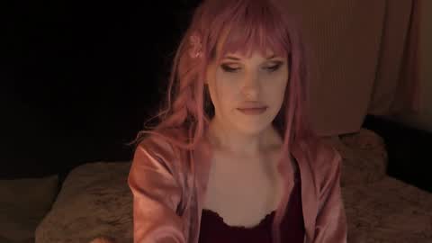 Effie Mur online show from January 9, 7:08 pm