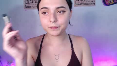 Elizabeth Taylor online show from January 19, 5:26 am