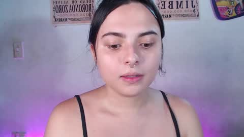 Elizabeth Taylor online show from February 18, 12:15 am