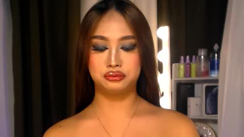 ellie online show from March 14, 6:55 pm