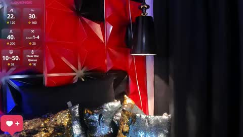 Emili roux online show from October 7, 6:53 pm