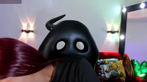 Emili roux online show from March 28, 10:17 am