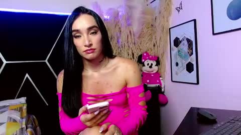 emillystonex online show from May 14, 11:24 pm