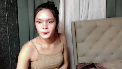 emma_glow69 online show from January 11, 1:07 pm