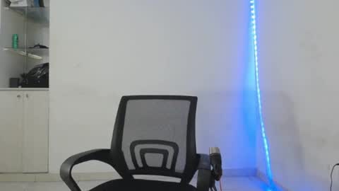 engell online show from November 15, 5:44 pm