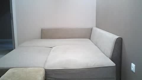 betty online show from March 22, 8:52 am