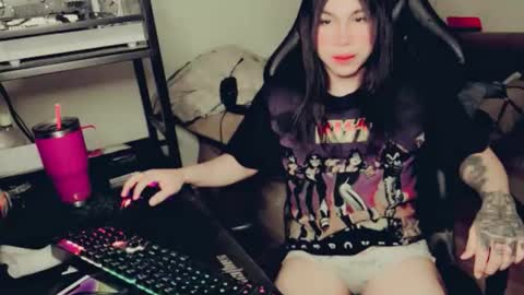 evelyn420521 online show from May 27, 8:11 am