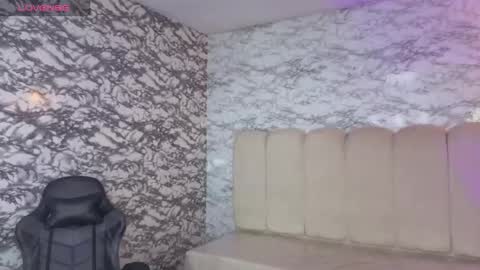 Hi Stream 1000pm to 600am online show from February 4, 6:51 am