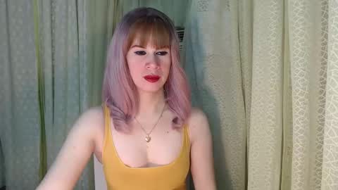 Snapshot of exoticbabes chatting on December 19, 7:40 pm exoticbabes online show from December 19, 7:40 pm