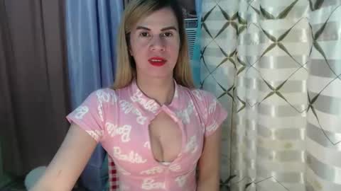 Snapshot of exoticbabes chatting on September 11, 4:10 am exoticbabes online show from September 11, 4:10 am