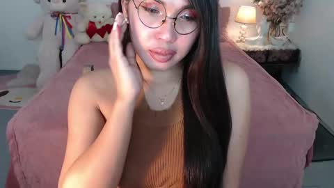 Snapshot of fancylaylaxx chatting on January 30, 3:33 am Layla online show from January 30, 3:33 am