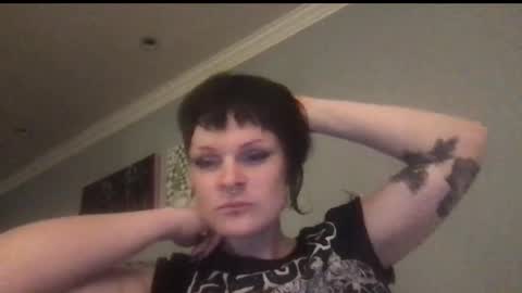 forthedolls online show from October 8, 4:14 am