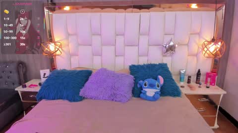 Foxxy  online show from March 30, 4:41 pm