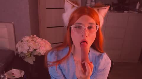 Sue online show from December 20, 10:05 pm