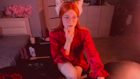 Sue online show from February 6, 9:53 pm