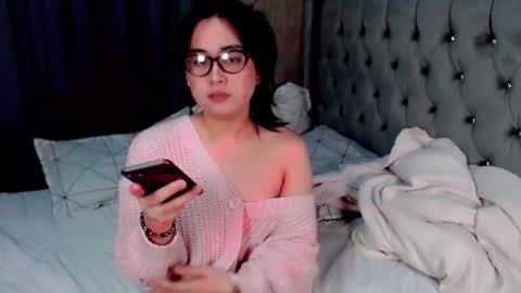 LOVE online show from February 27, 10:31 pm