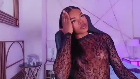 gisela_valencia online show from July 8, 6:06 am