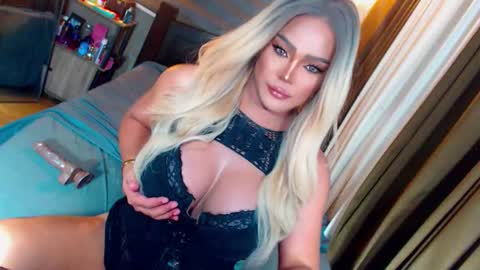 Miss Anna online show from September 14, 11:14 am