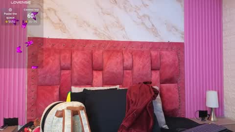 goldilockss15 online show from April 6, 10:59 am