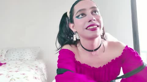 gomita online show from April 25, 4:04 pm