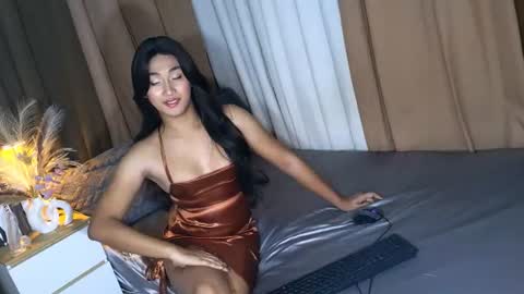 gorgeous_niicole online show from July 14, 2:05 am