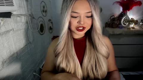 Amanda rose online show from March 7, 4:14 pm