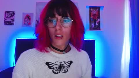 goth_minerva online show from November 27, 4:31 pm