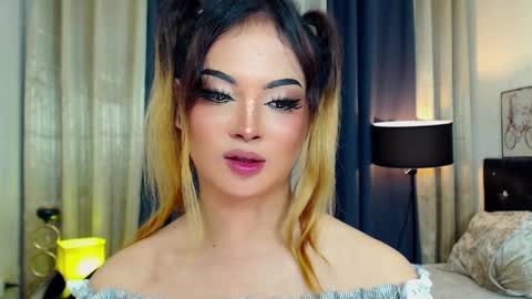 haily online show from December 11, 11:10 pm