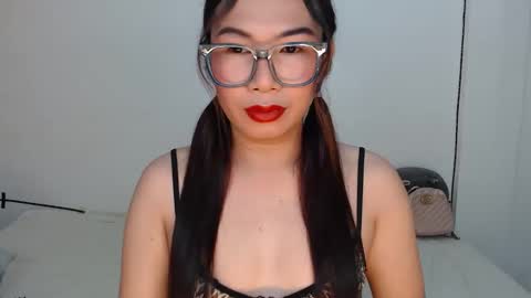 Hannah online show from September 9, 2:21 am