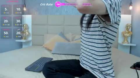 Keira Hecate online show from April 13, 7:07 pm