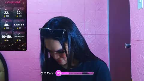 Snapshot of hollywoodbitch chatting on October 31, 1:48 am Isabella Marie online show from October 31, 1:48 am