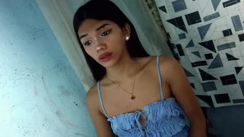 Rhiana online show from April 1, 12:28 pm