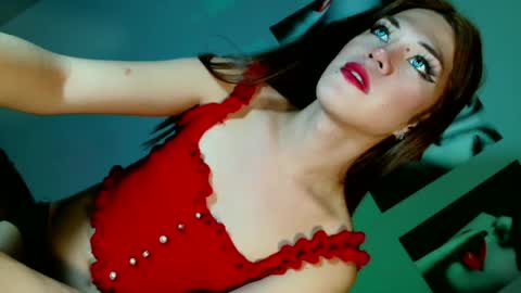 hornylisa online show from June 22, 4:04 pm