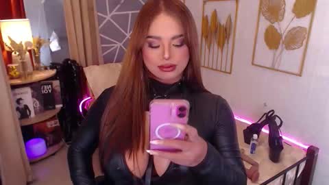 Ivy online show from December 13, 8:04 pm