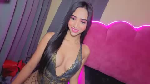 kylie online show from November 19, 6:30 pm