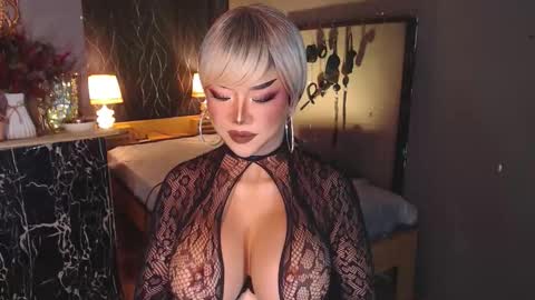 Christine online show from September 13, 8:53 am