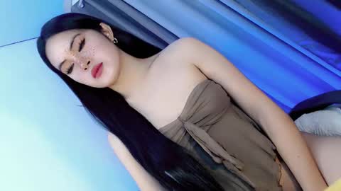 Yhanie online show from April 2, 10:41 pm