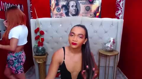 iam_smithh online show from December 10, 1:33 pm