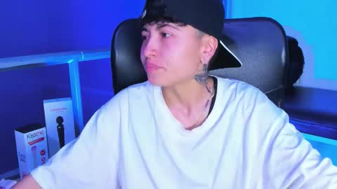 mathias online show from December 18, 4:40 am