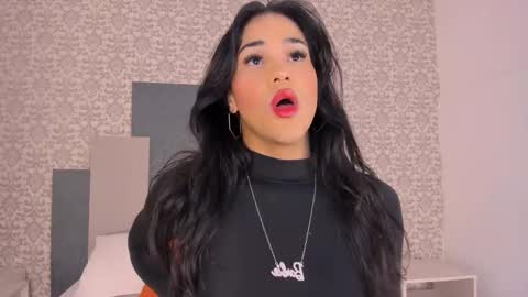 Isa  online show from September 26, 12:35 pm