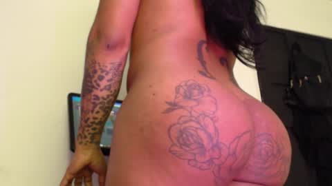 isabelldollts online show from February 28, 4:57 pm