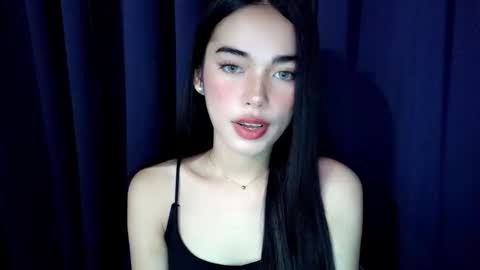 Isabelle online show from January 17, 2:25 pm